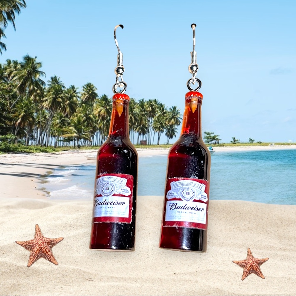 New Budweiser beer bottle earrings - Picture 1 of 1